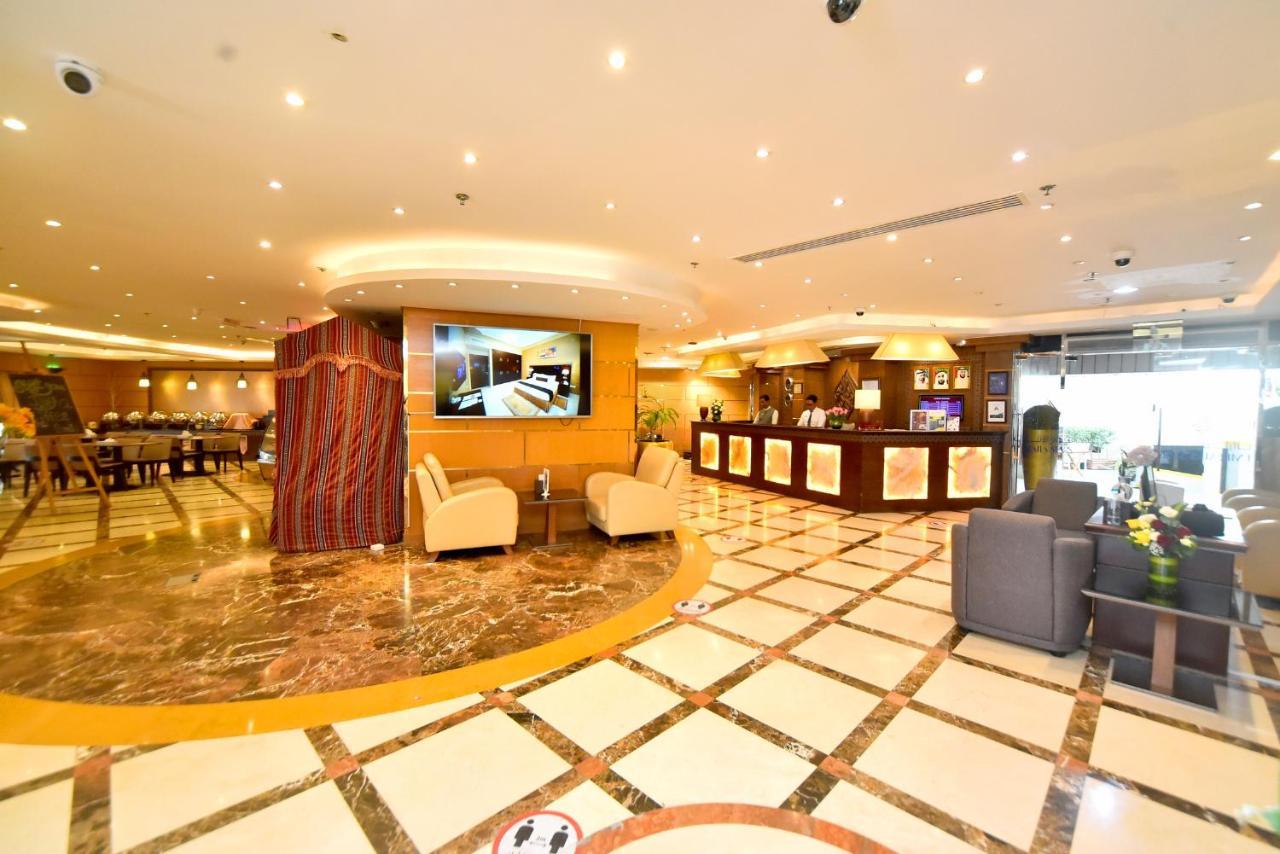 迪拜酋长星级公寓酒店 外观 照片